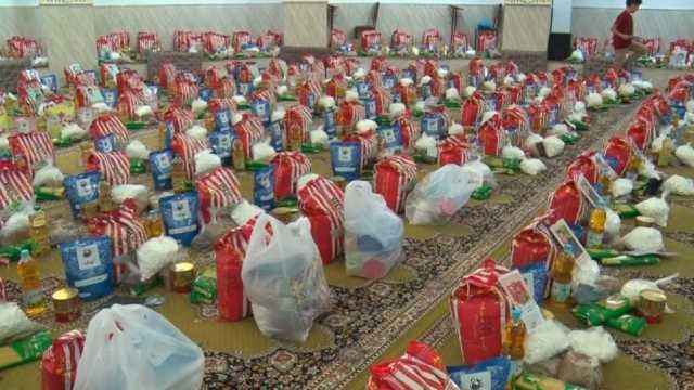 تهیه و توزیع ۵۰۰ بسته معیشتی در میبد به همت موسسه بانوی مهر حضرت زهرا